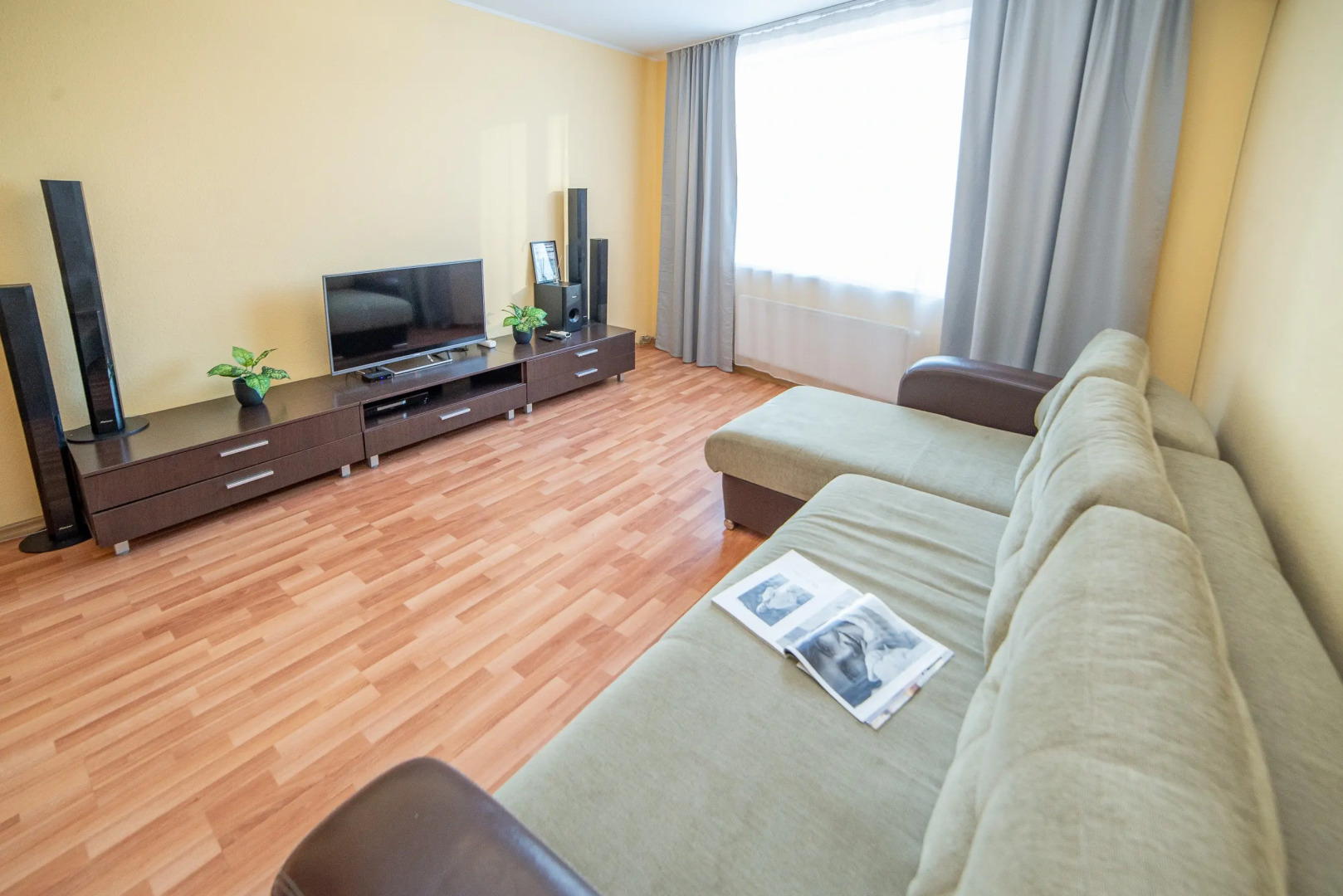 Апартаменты Шейнкмана 90