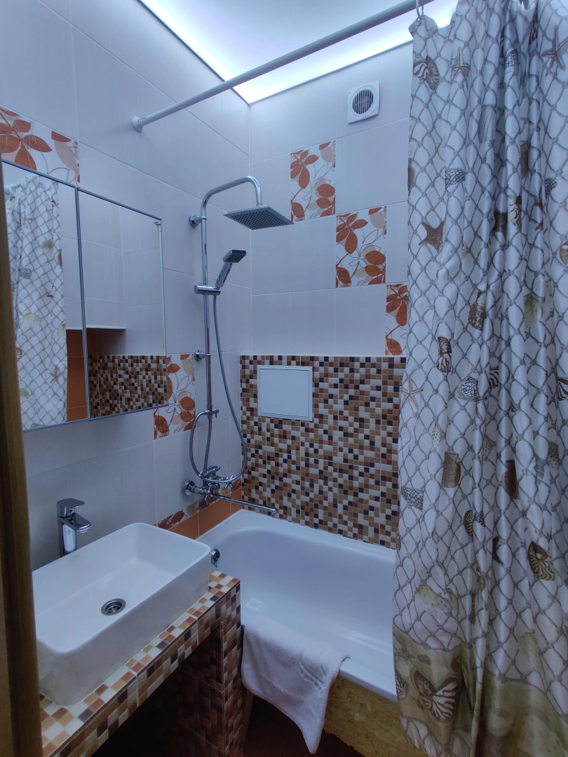 Апартаменты Комсомольская 12