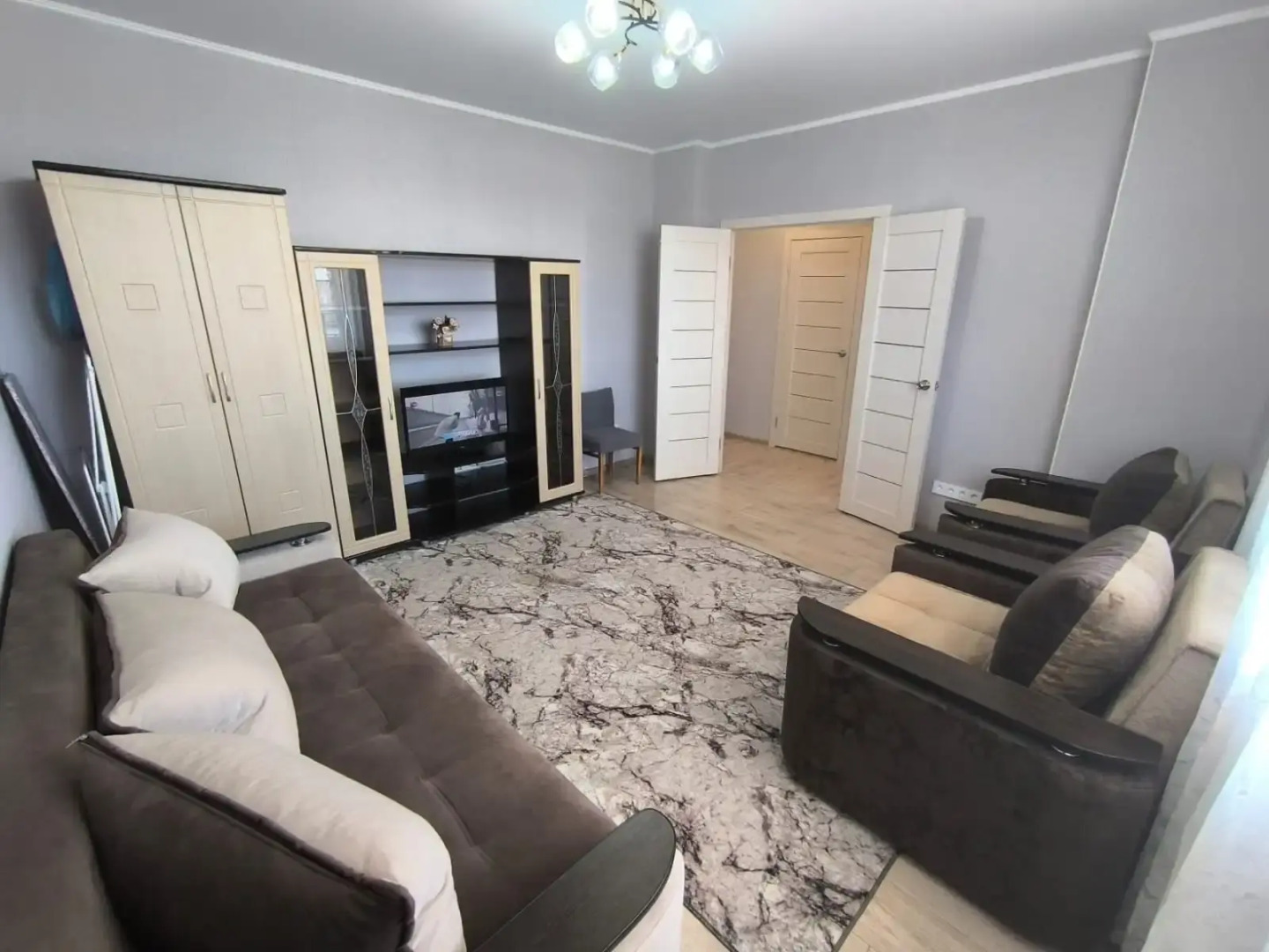 Квартира Астрахань на ладони