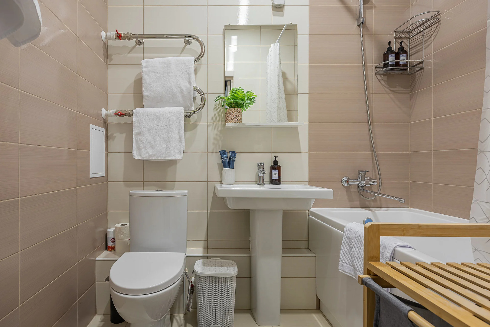 Апартаменты Рядом с Щёлковским Хутором