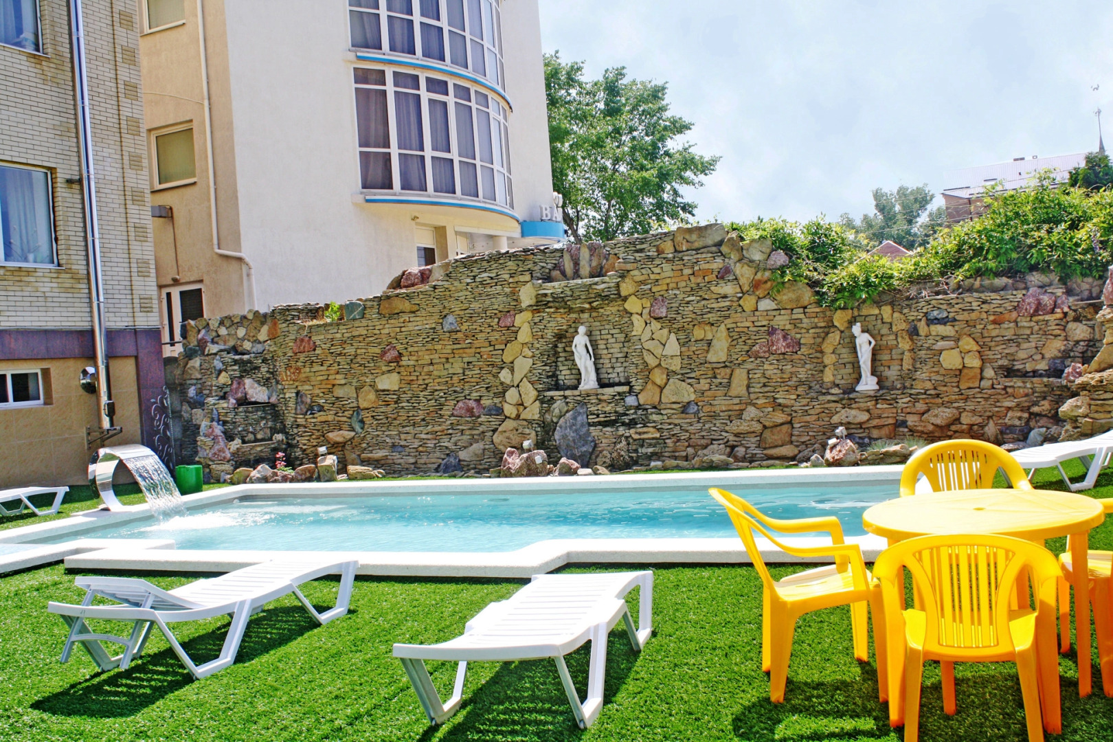 Отель Капитан