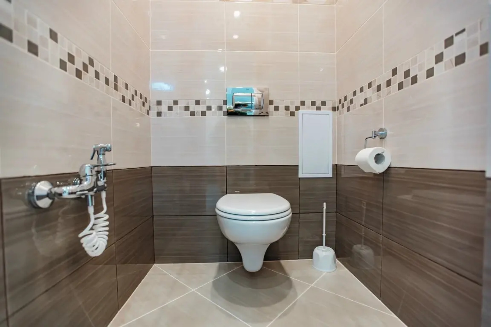 Апартаменты 1 на Билибина 6