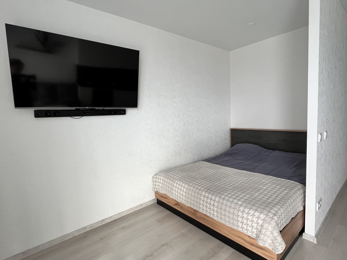 Квартира Miami в Минск Мир