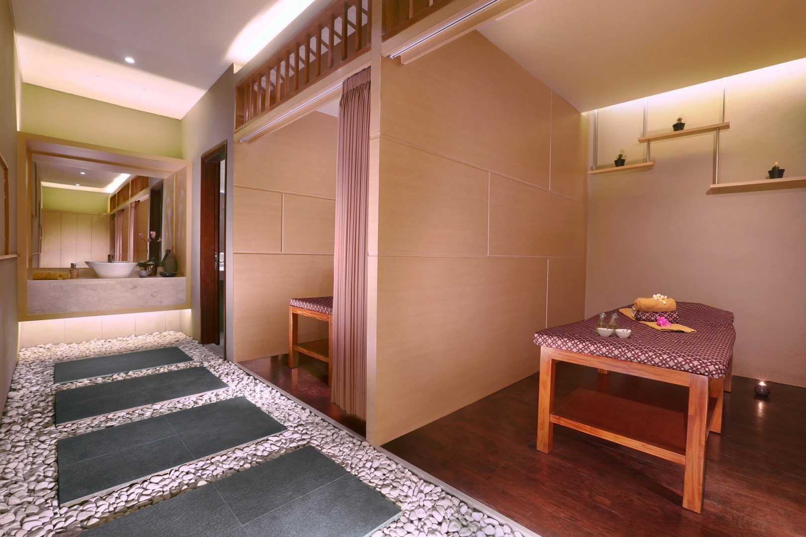 Отель Aston Bojonegoro City Hotel