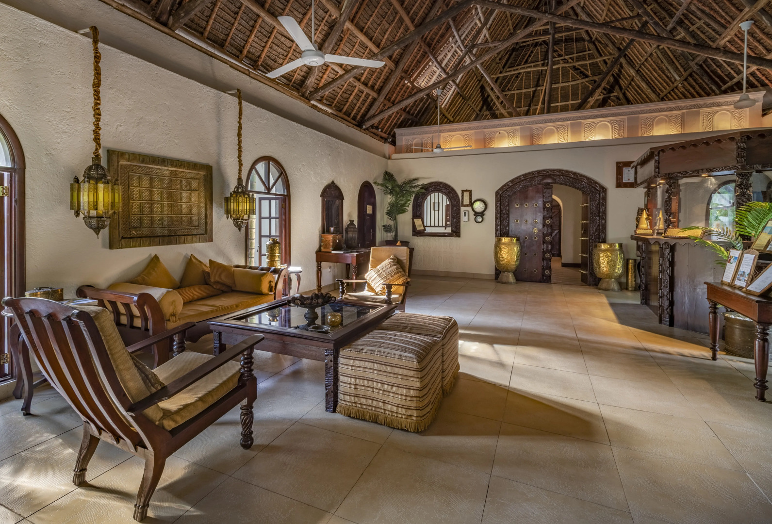 Отель Breezes Beach Club & Spa – Half Board