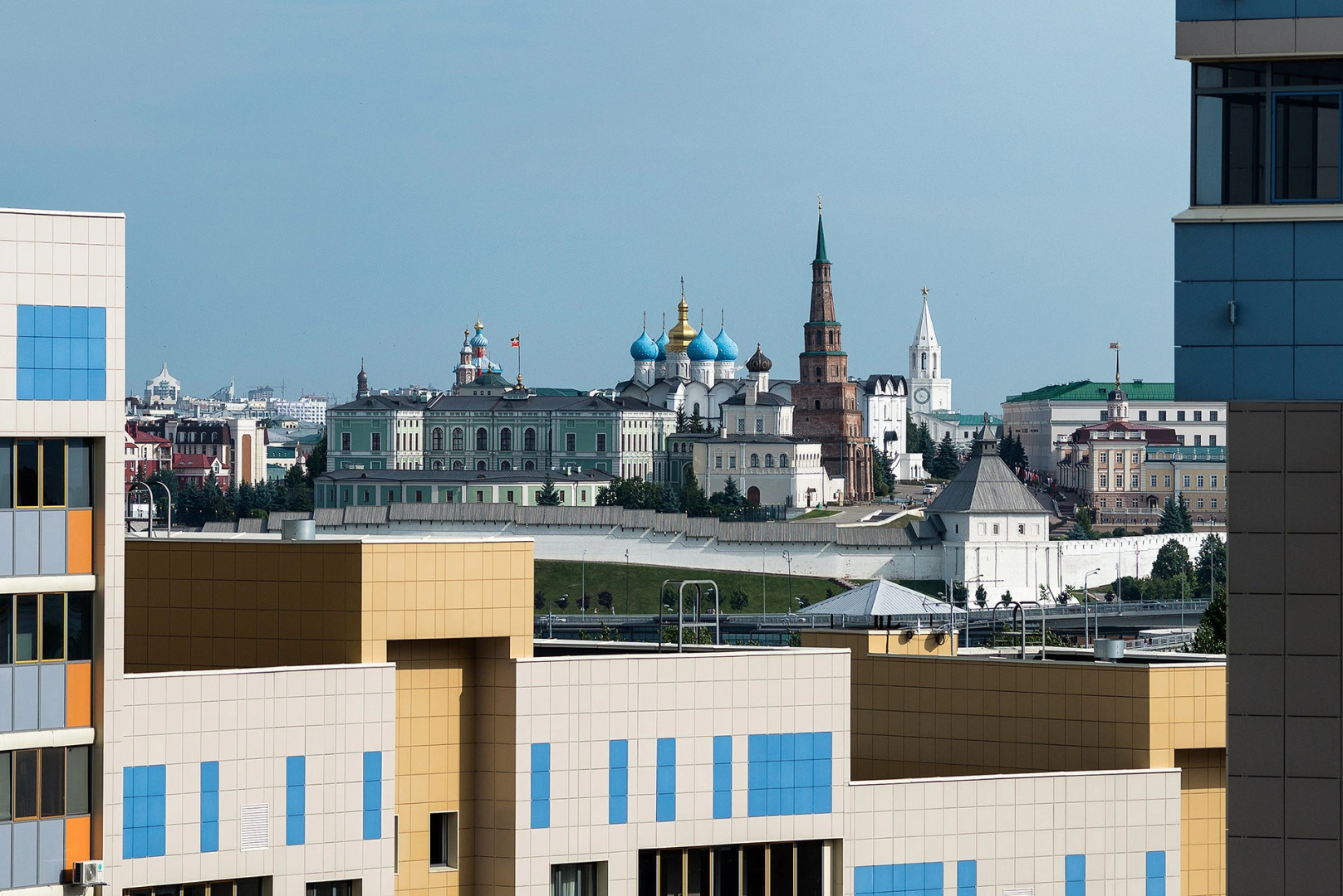 Апартаменты Уютная студия с обзорным видом на Казань