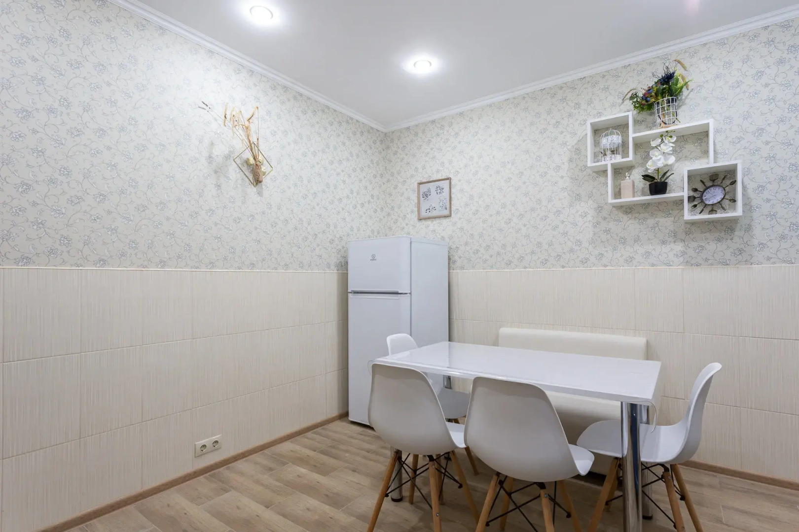 Апартаменты 2-комнатные в таунхаусе с гаражом в Кудепсте