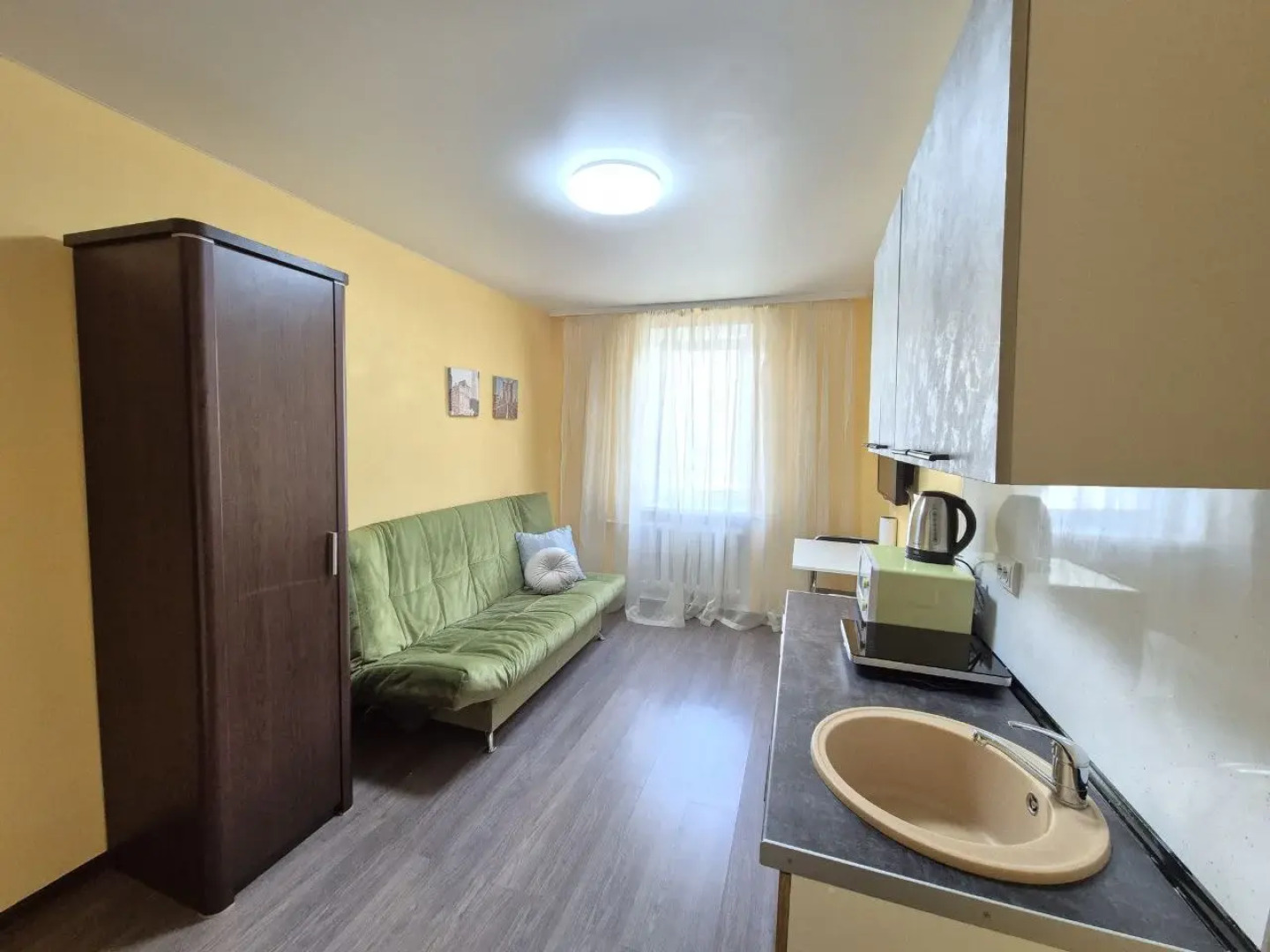 Апартаменты LovelyHome39 студия 1 на Аллее Смелых