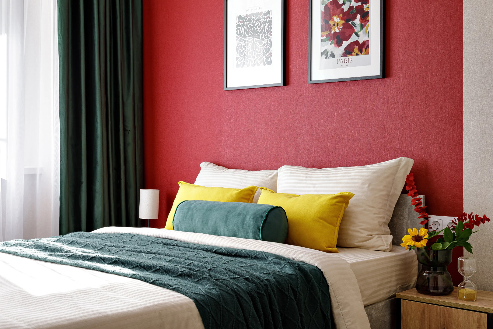 Апартаменты Студия у Парка Галицкого с Парковкой и Круглосуточным Заселением