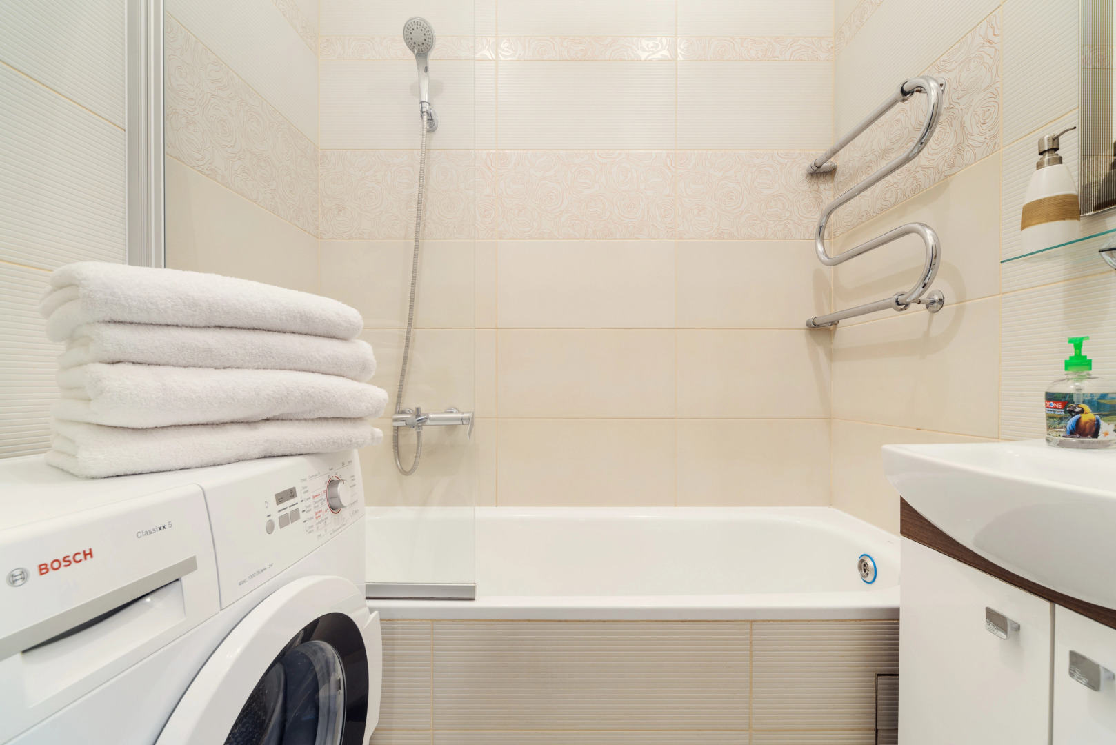 Апартаменты двухкомнатные рядом с ГУМ