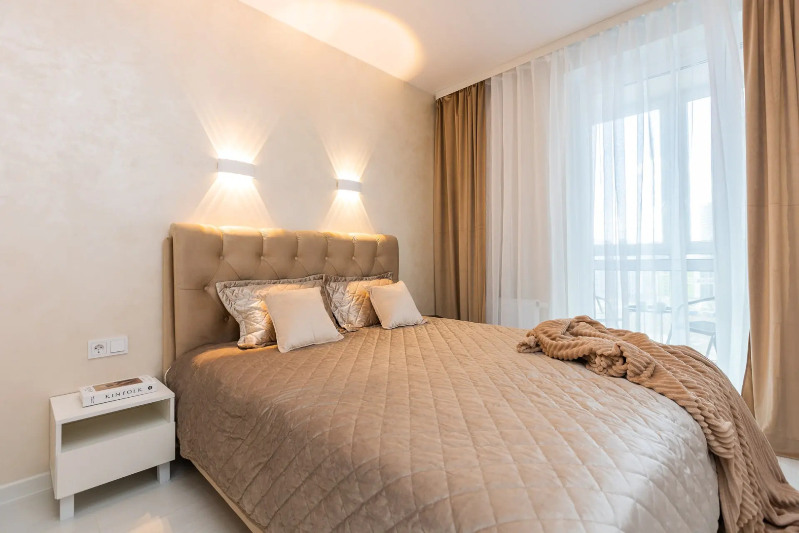 Апартаменты Grey House Минск Мир