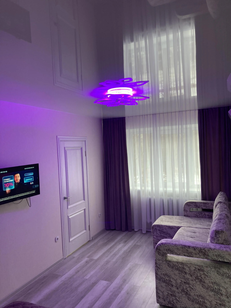 Апартаменты на площади Ленина # 2