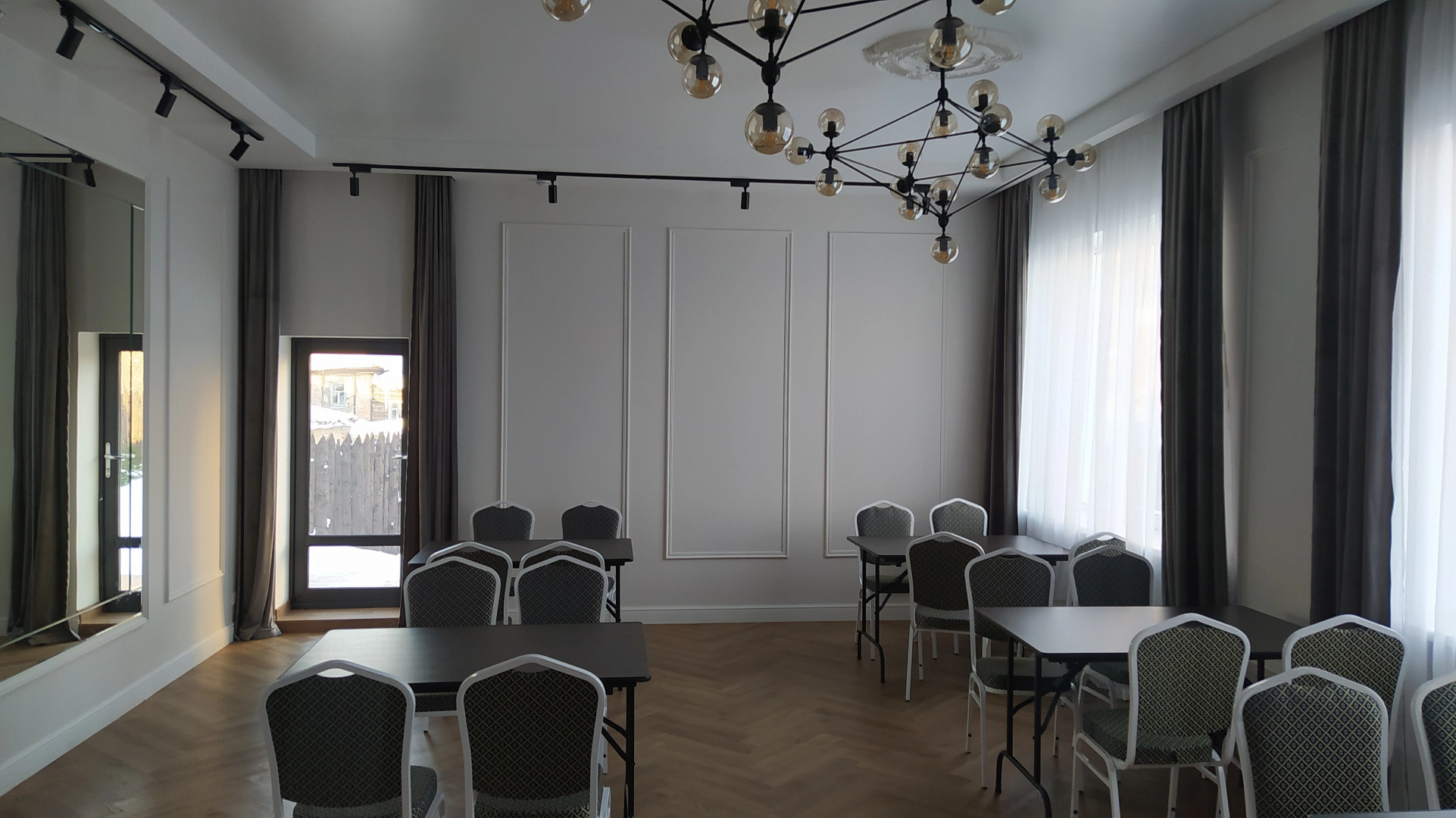 Отель Гостиничный комплекс Аквилон