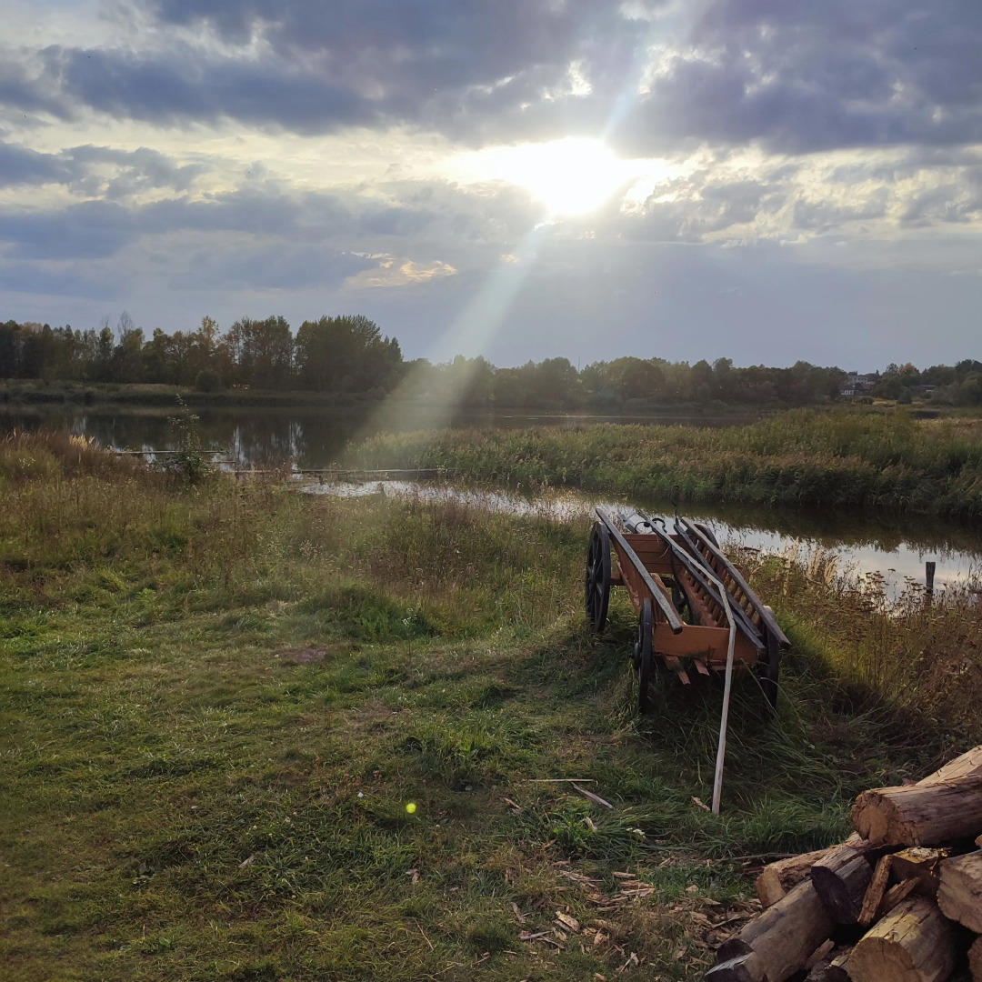 Частный дом на озере