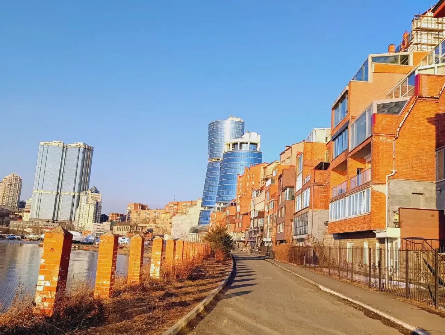 Квартира на берегу моря в центре города