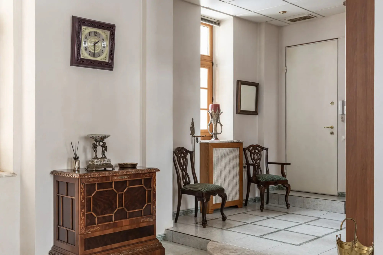 Квартира 4х комнатная  с парковкой возле Кремля