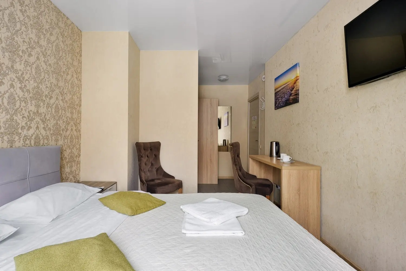 Отель Myhotel24 Kristalin