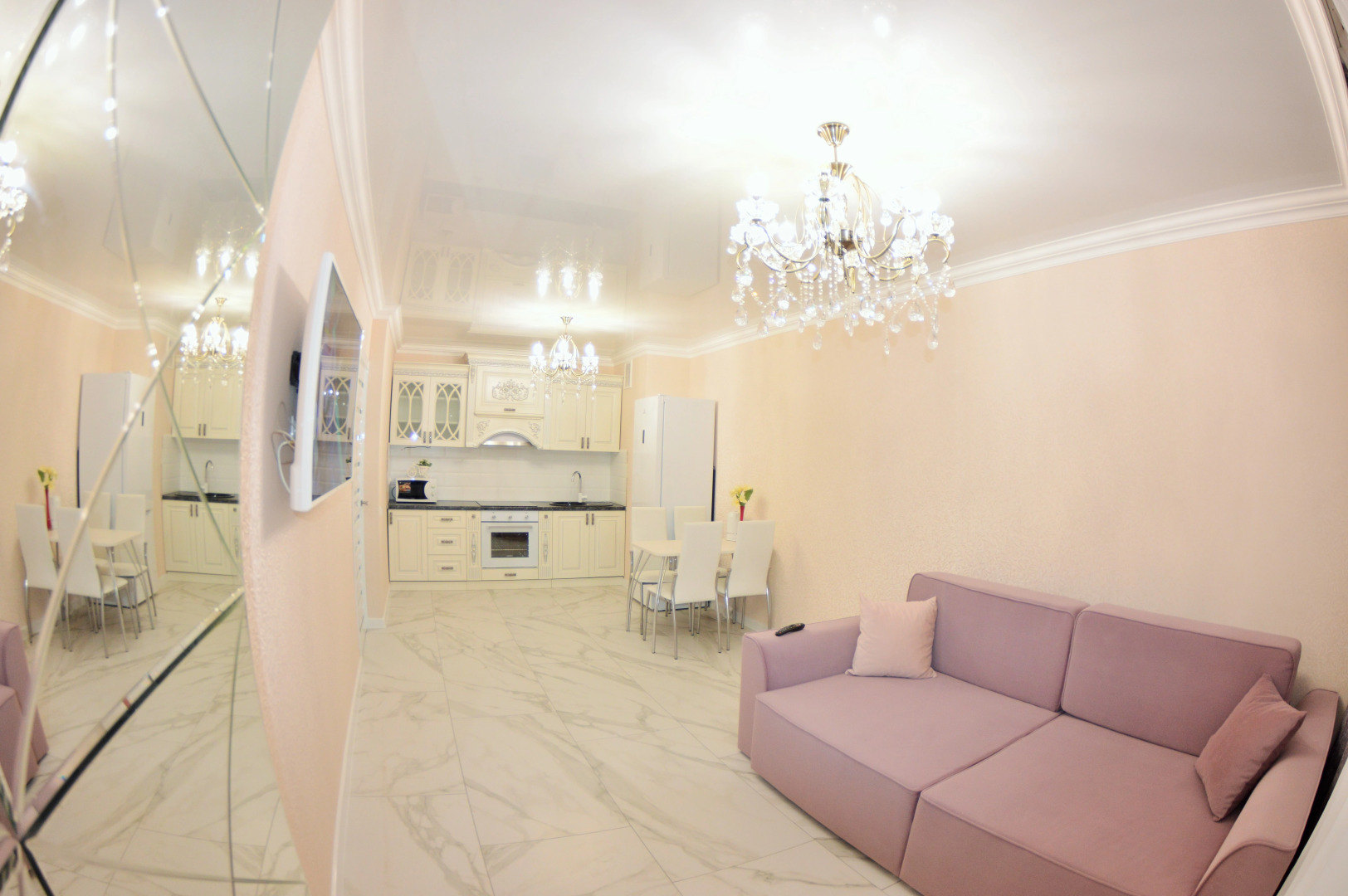 Апартаменты Евродвушка на Ставровской 5А