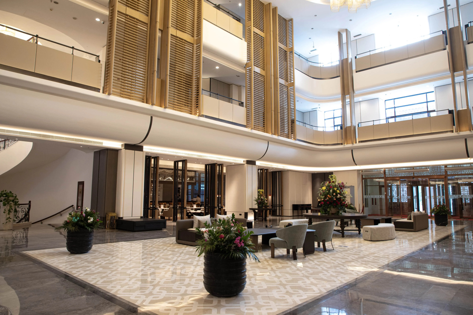 Отель Beijing Palace Soluxe Astana