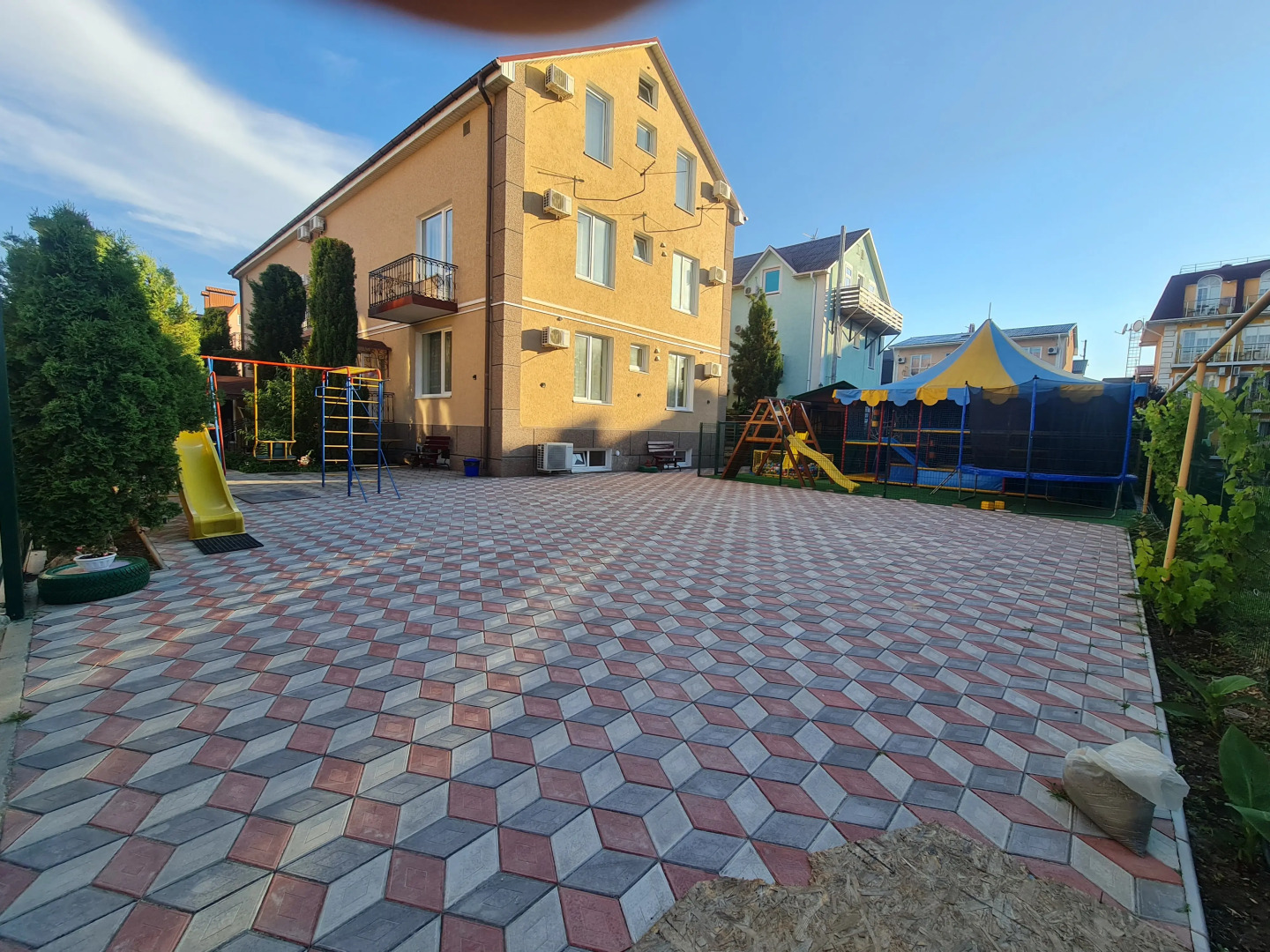 Мини-Отель ДельфиниЯ