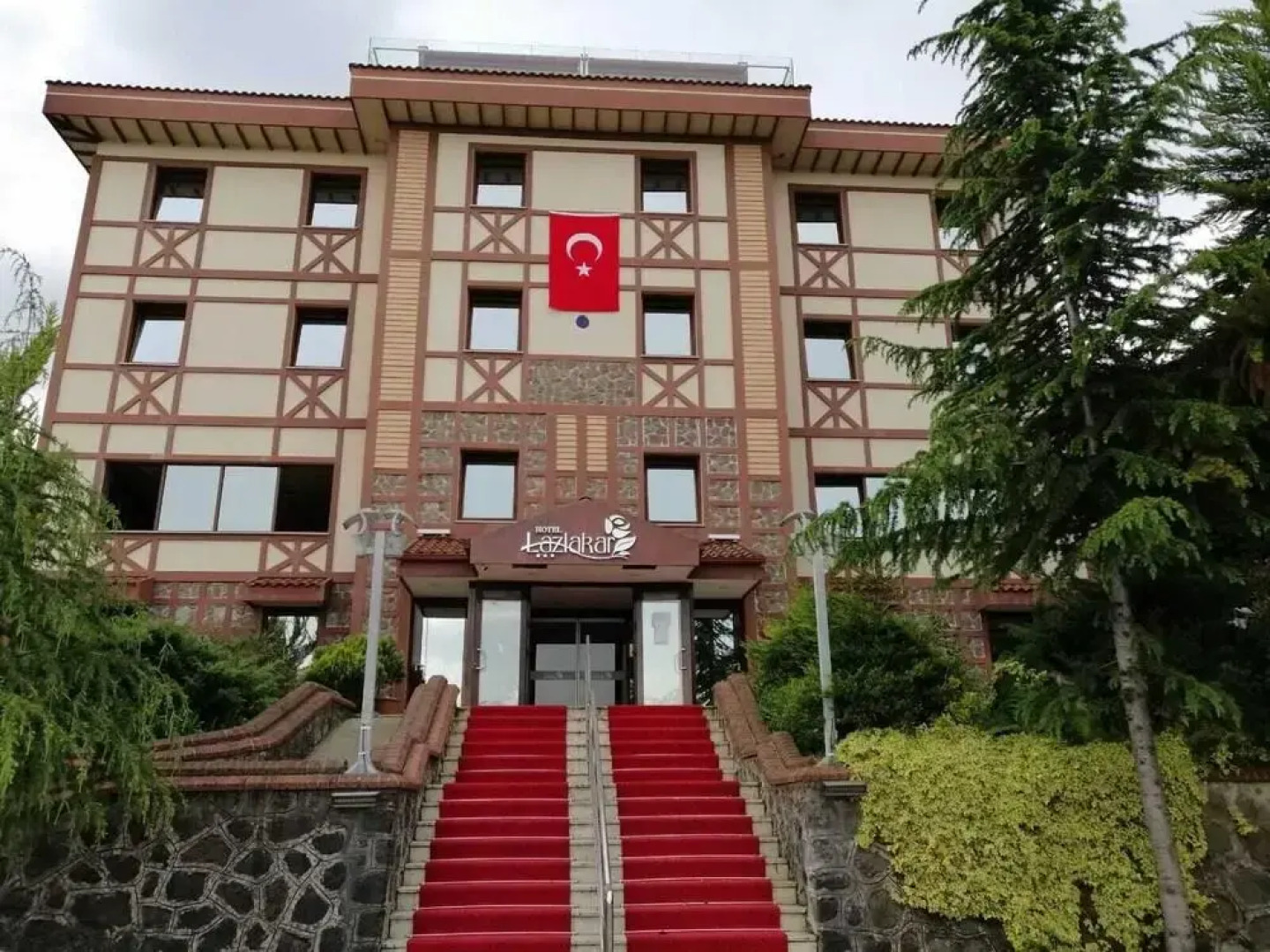 Отель Lazlakar