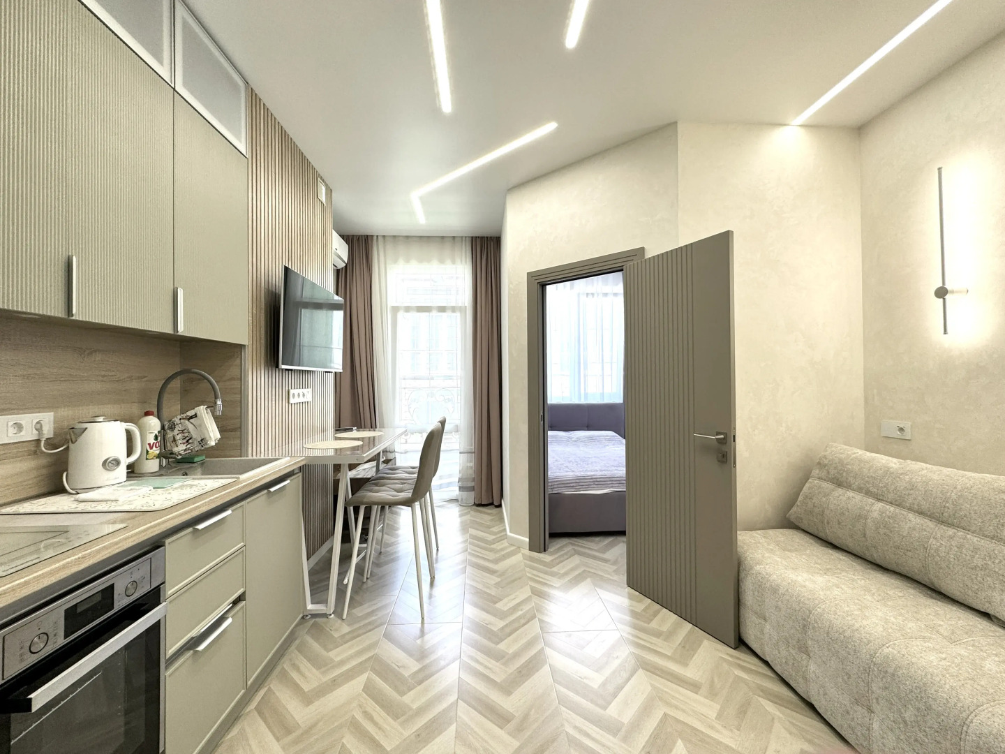 Квартира Арт Лайт Сити 2