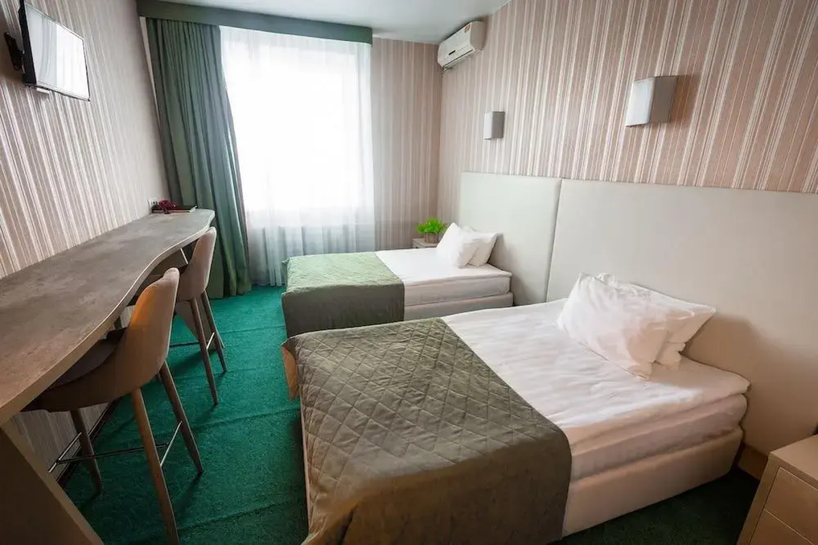 Отель Дружба