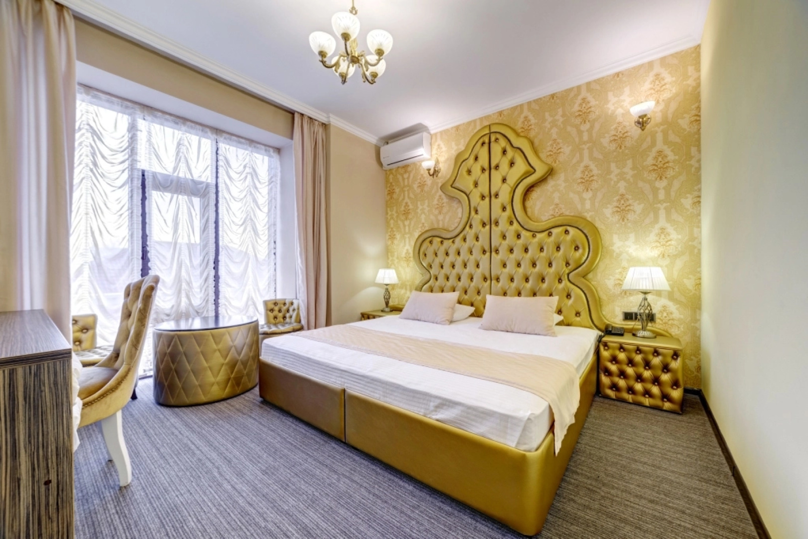 Отель  Мартон Палас Царицын