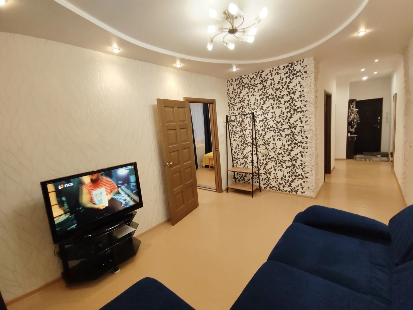 Квартира трёхкомнатная в центре у драматического театра