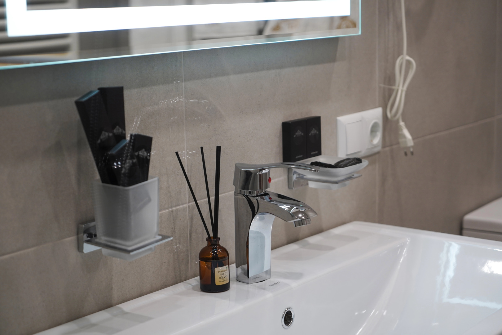 Отель Igit Plaza