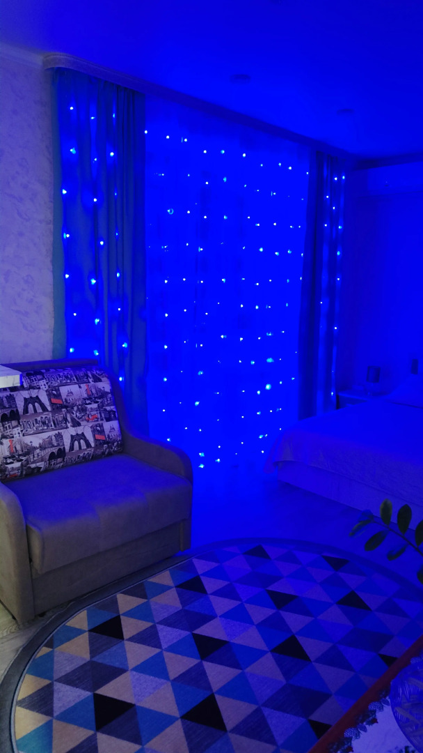 Квартира Новая Cовременная Cтудия с Видом на Рощу