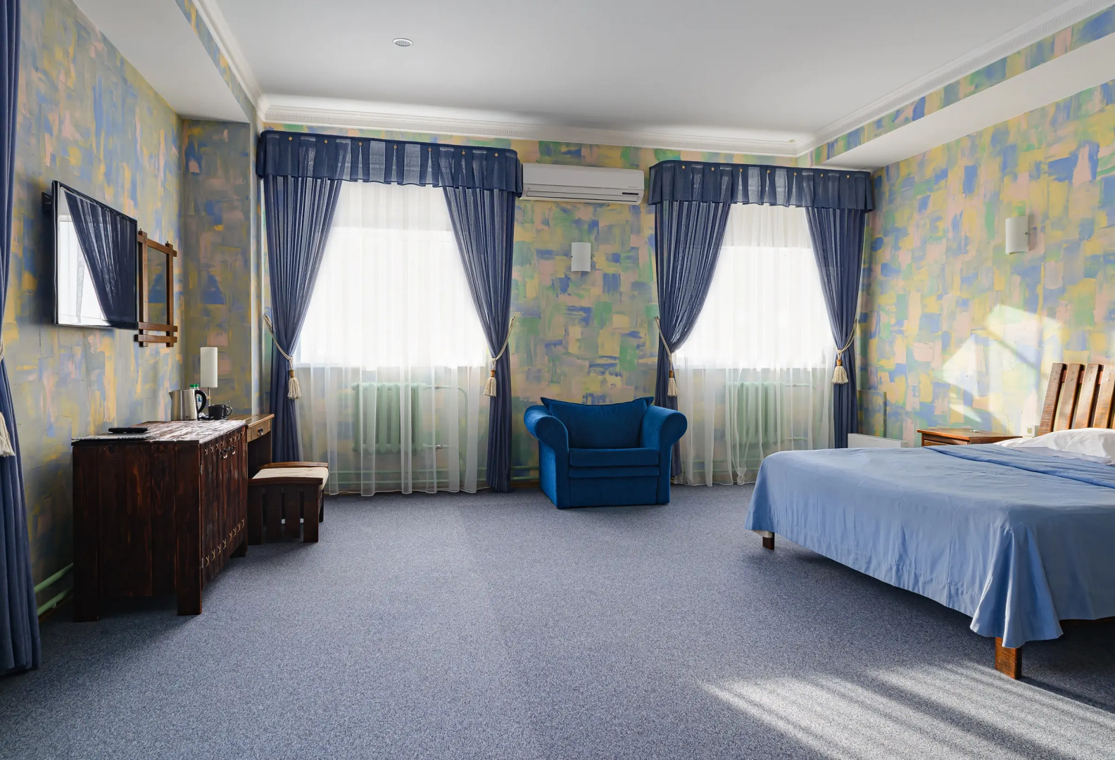 Отель 6-12-24 Аэропорт Толмачёво