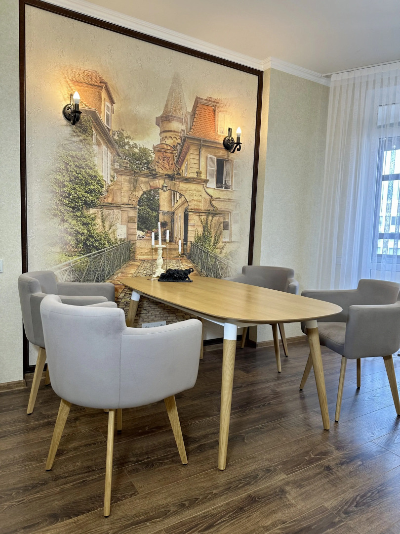 Квартира Самоцветы 3-комнатная