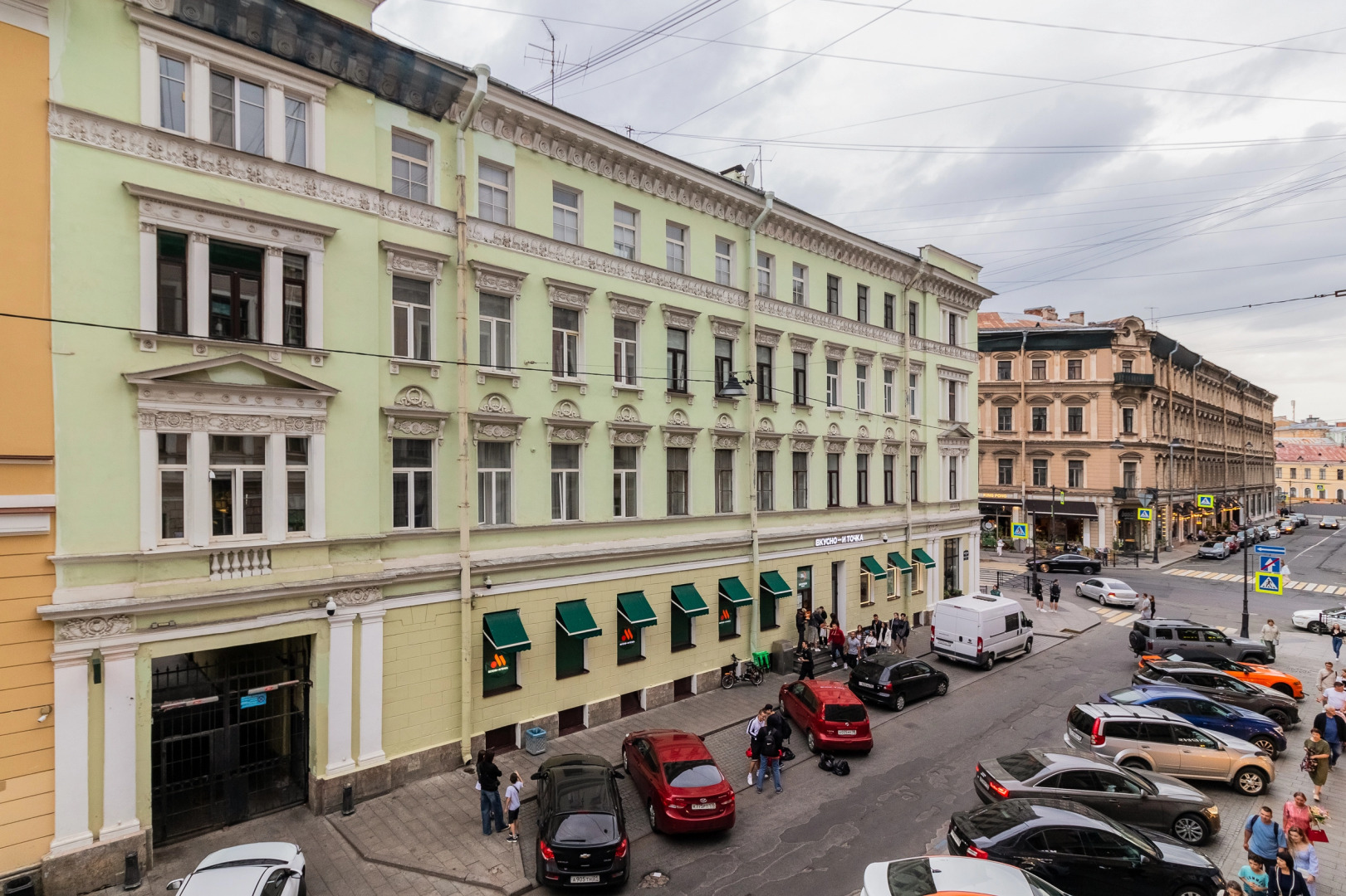 Апартаменты в Сердце Петербурга с колонкой Алиса