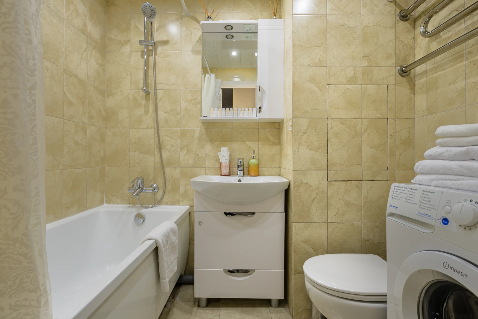 Квартира АсаПро с 2-мя спальнями у ВДНХ