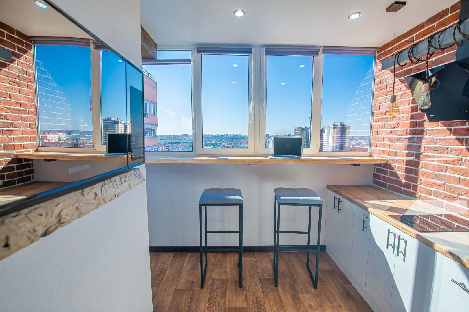 Апартаменты Космонавтов 35/20б