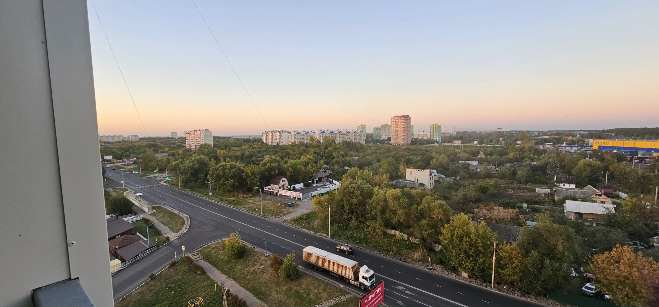 Апартаменты Аврора на Михалицына 1, 10 этаж