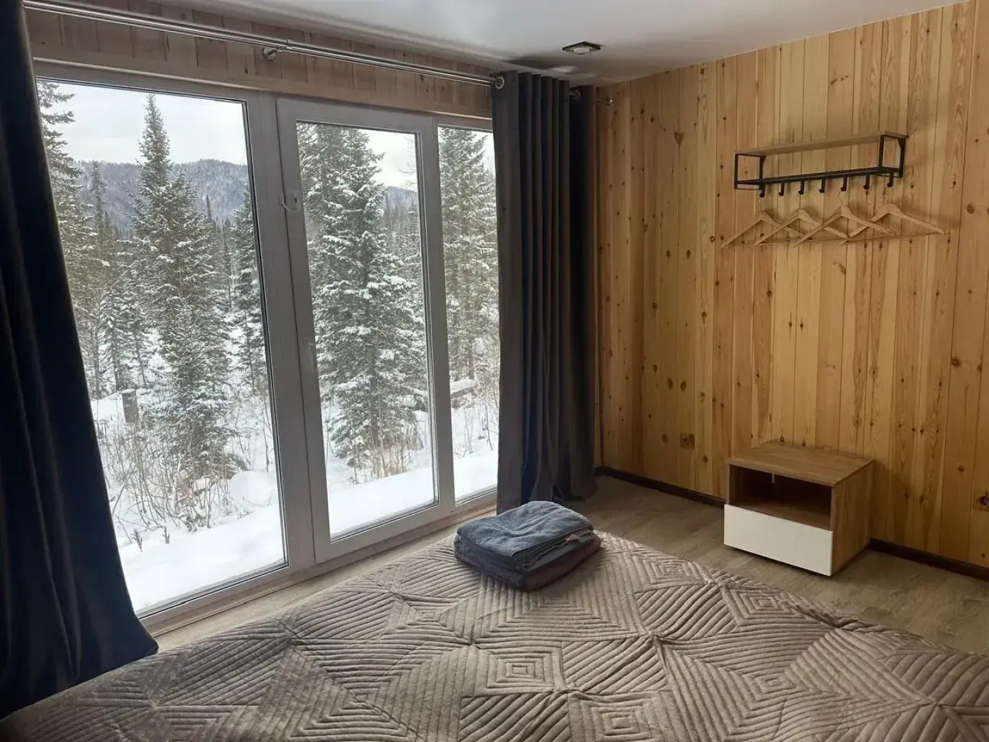 Частный дом A-frame большой