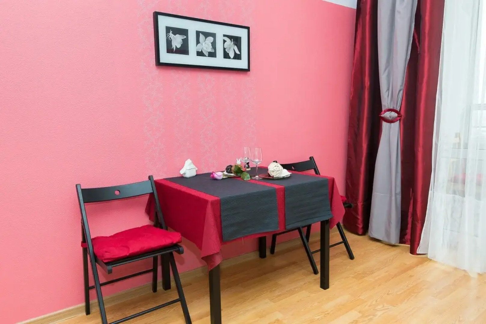 Квартира Искра Гостиный Дворъ и Ко на Щорса 105