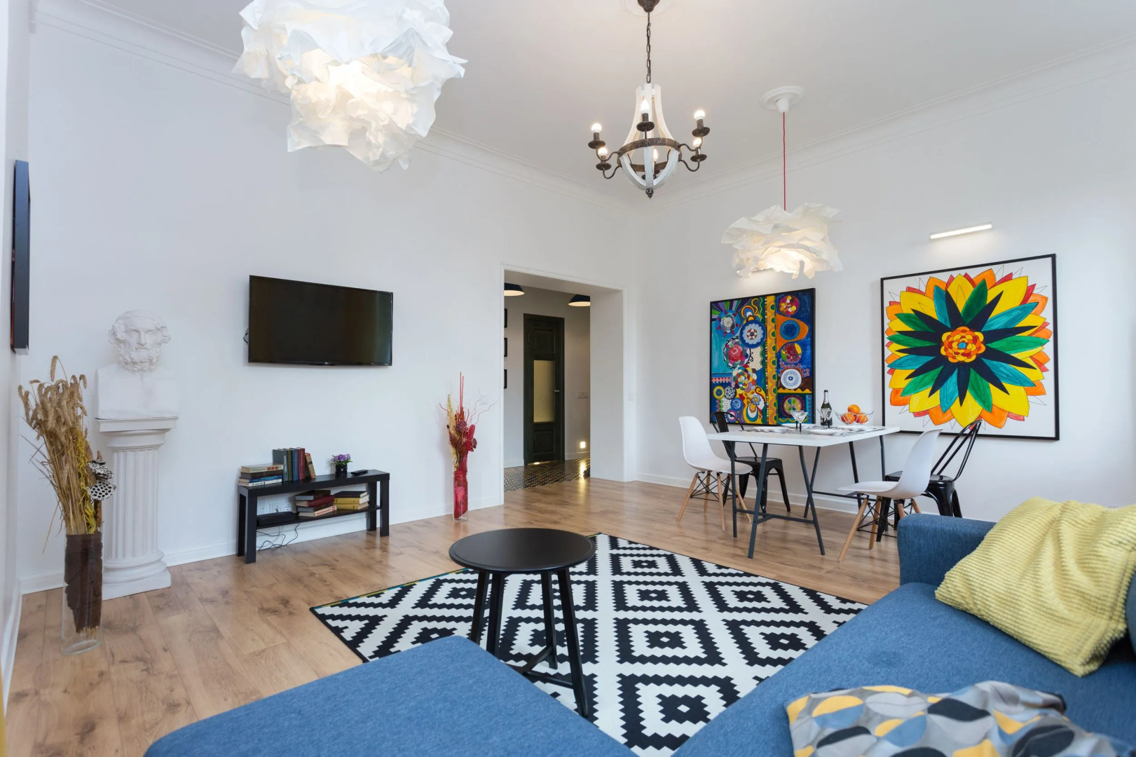 Апартаменты Хабитат ART на  Независимости 43