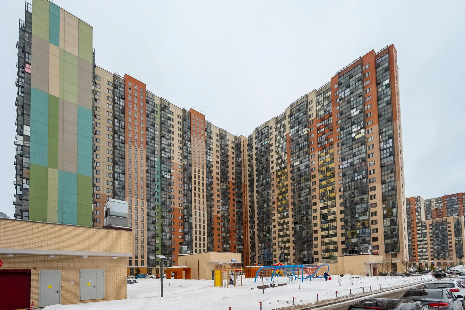 Апартаменты в ЖК Мир Митино с балконом