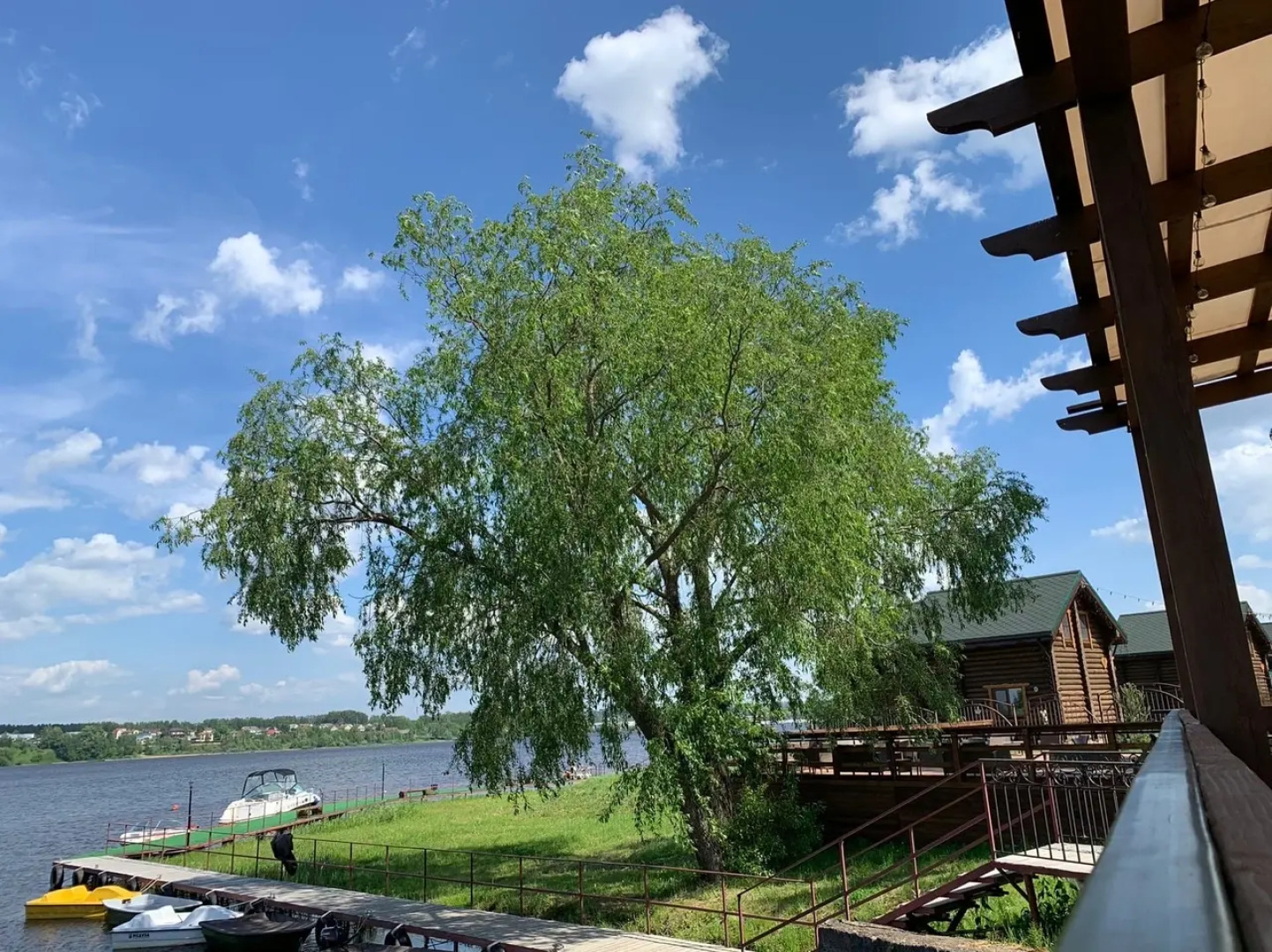 База Отдыха Александров Залив