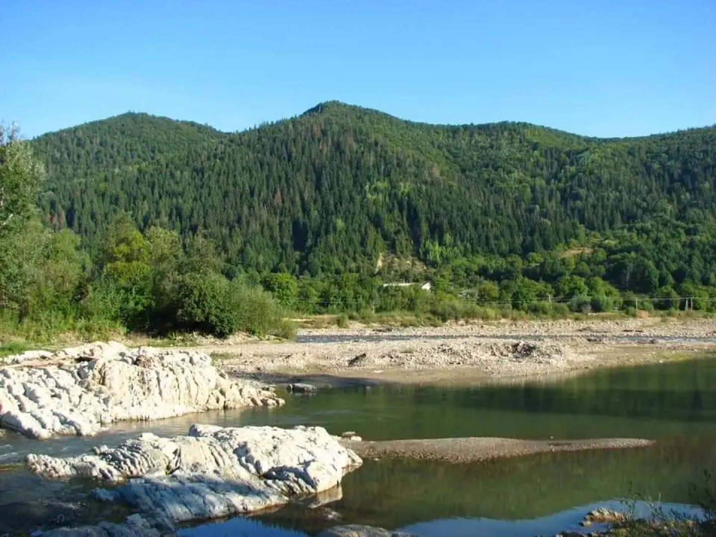 House With Mountain Views