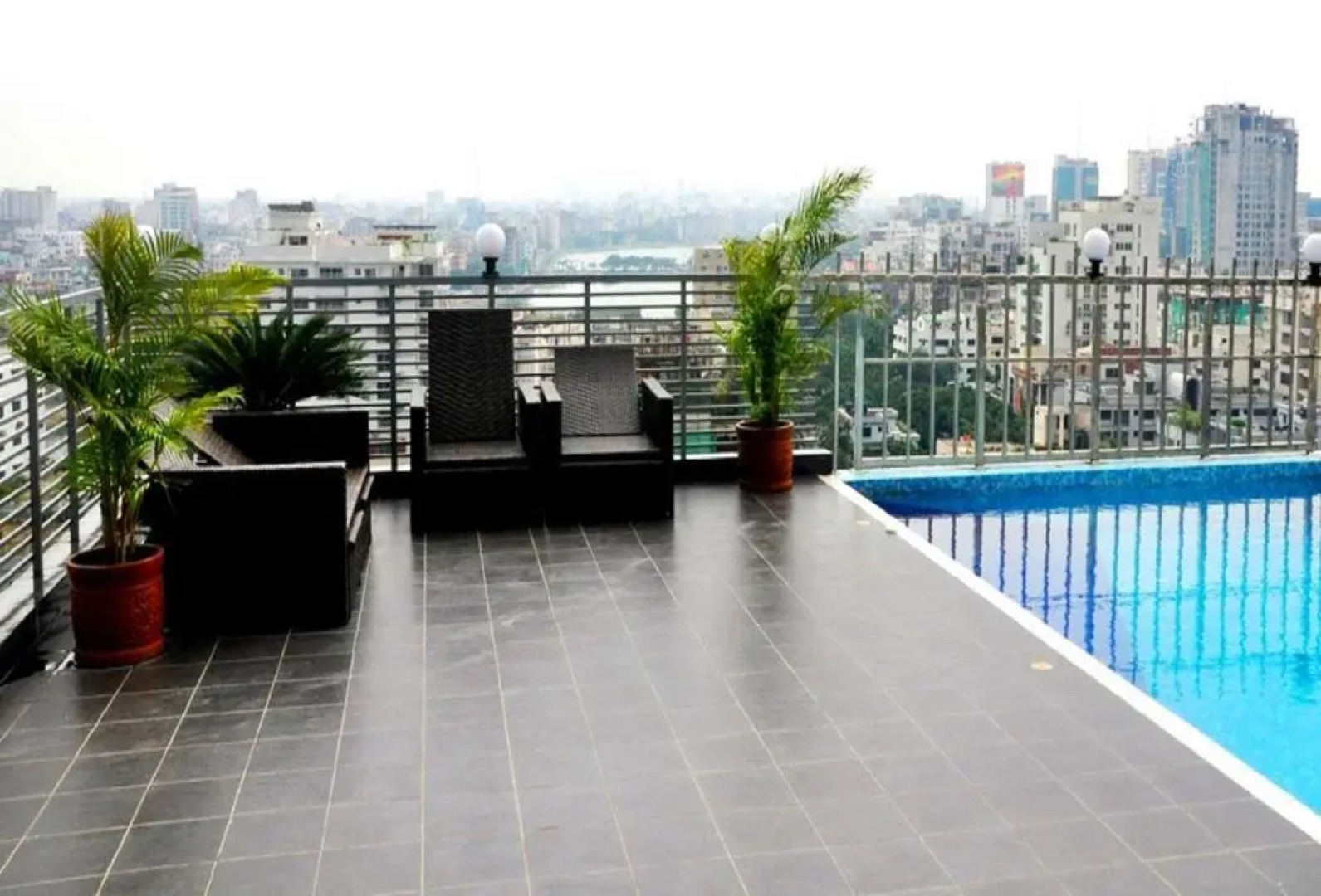 Long Beach Suites Dhaka