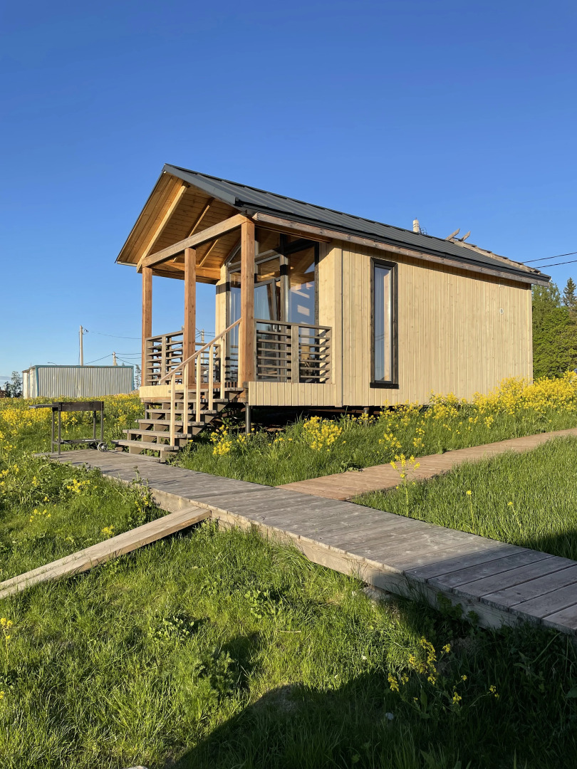 Дом Уютный домик у Игоры, белый