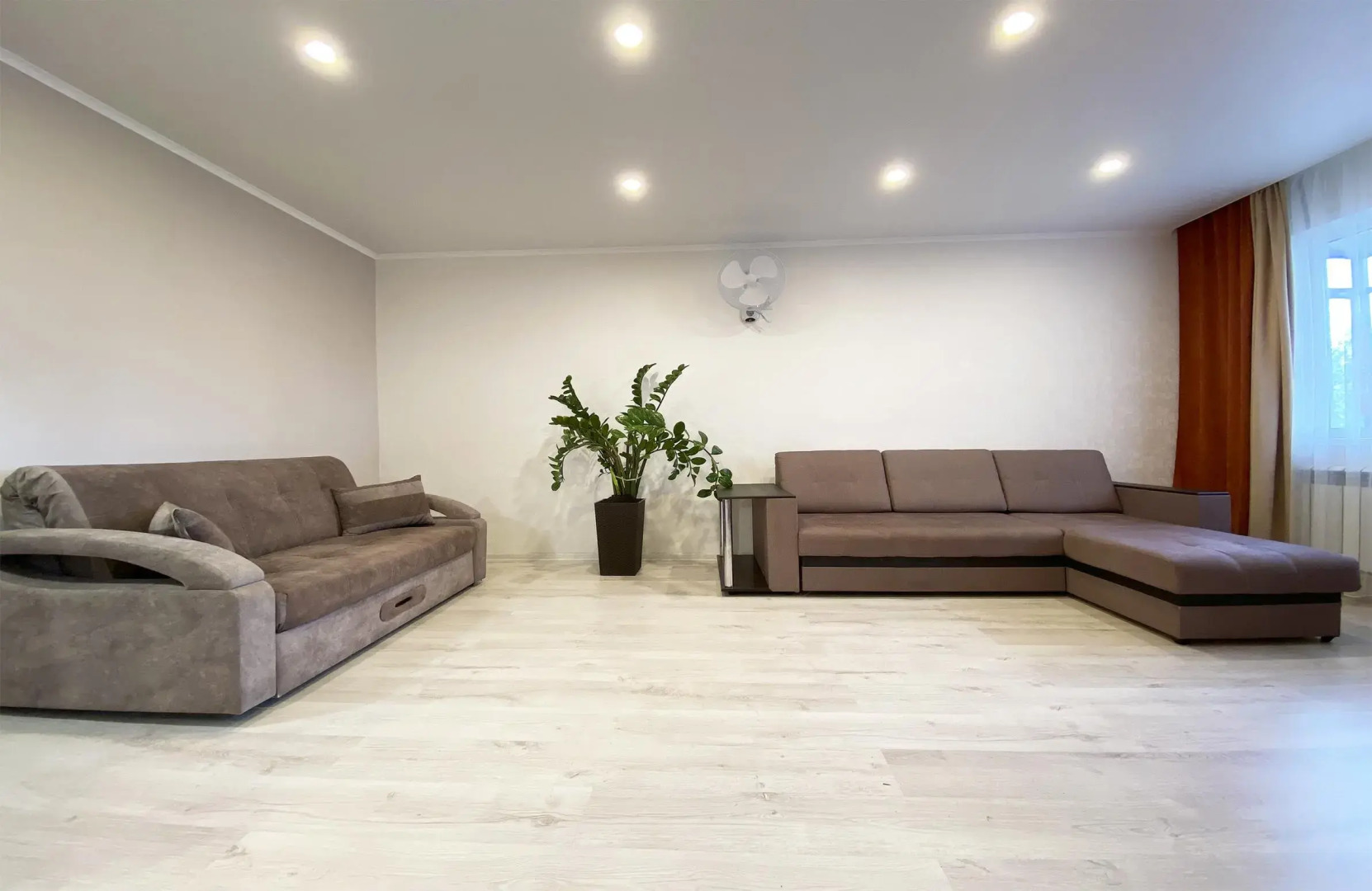 Апартаменты Добрые Сутки на Мухачева 133/2-49