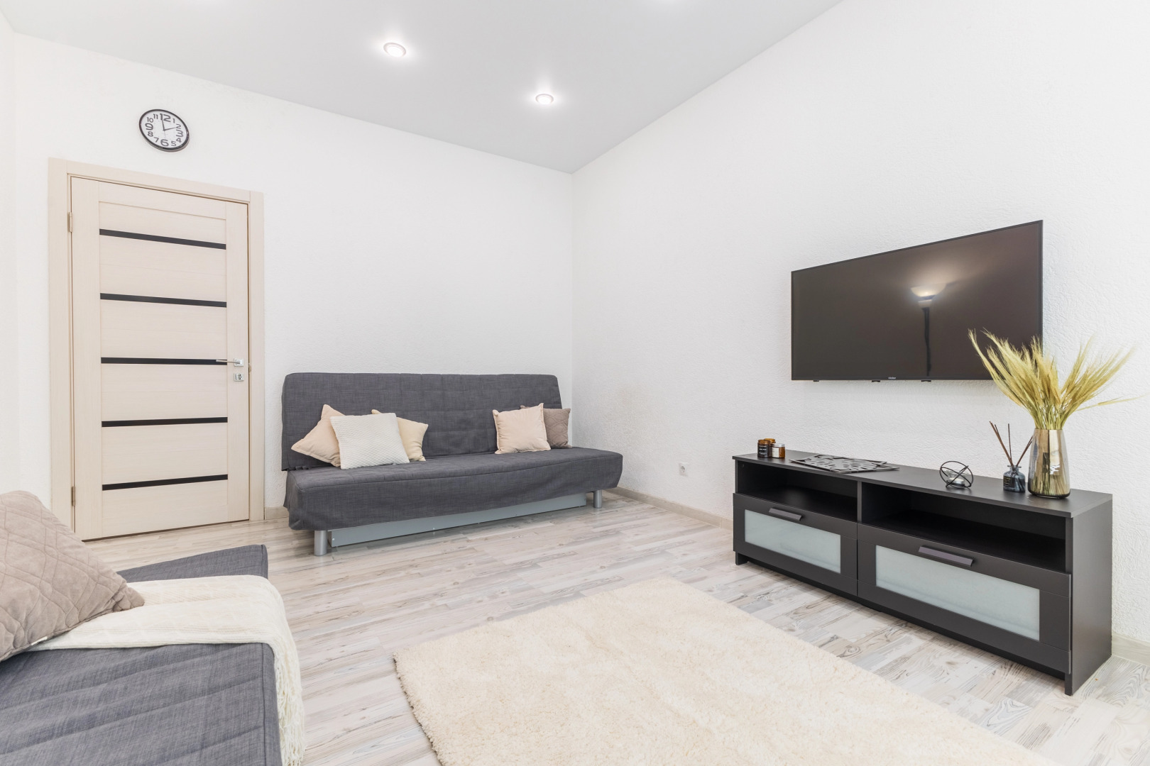 Квартира на Ахмерова 9