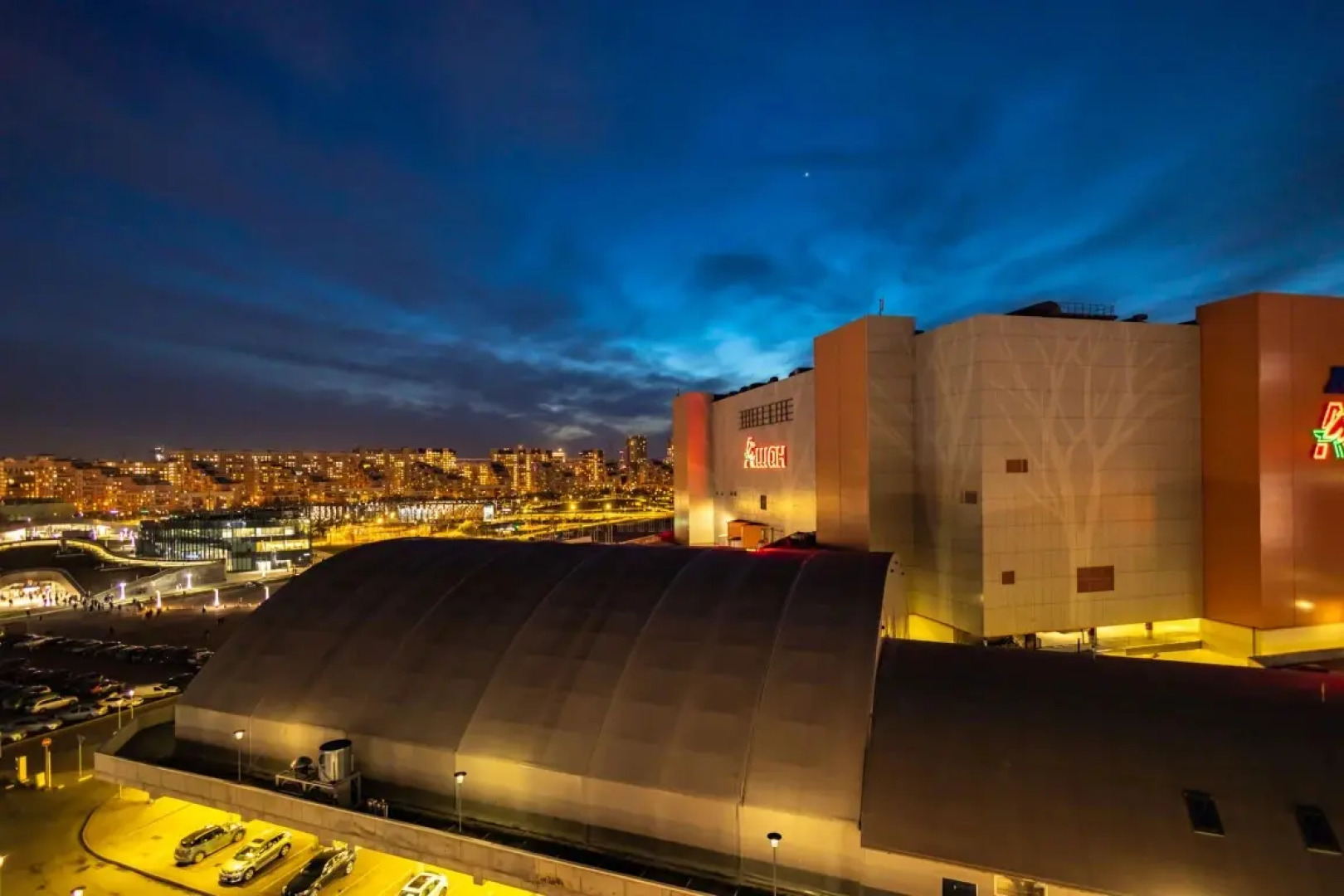 Апартаменты Люкс с Видом на Город Elite Apartments