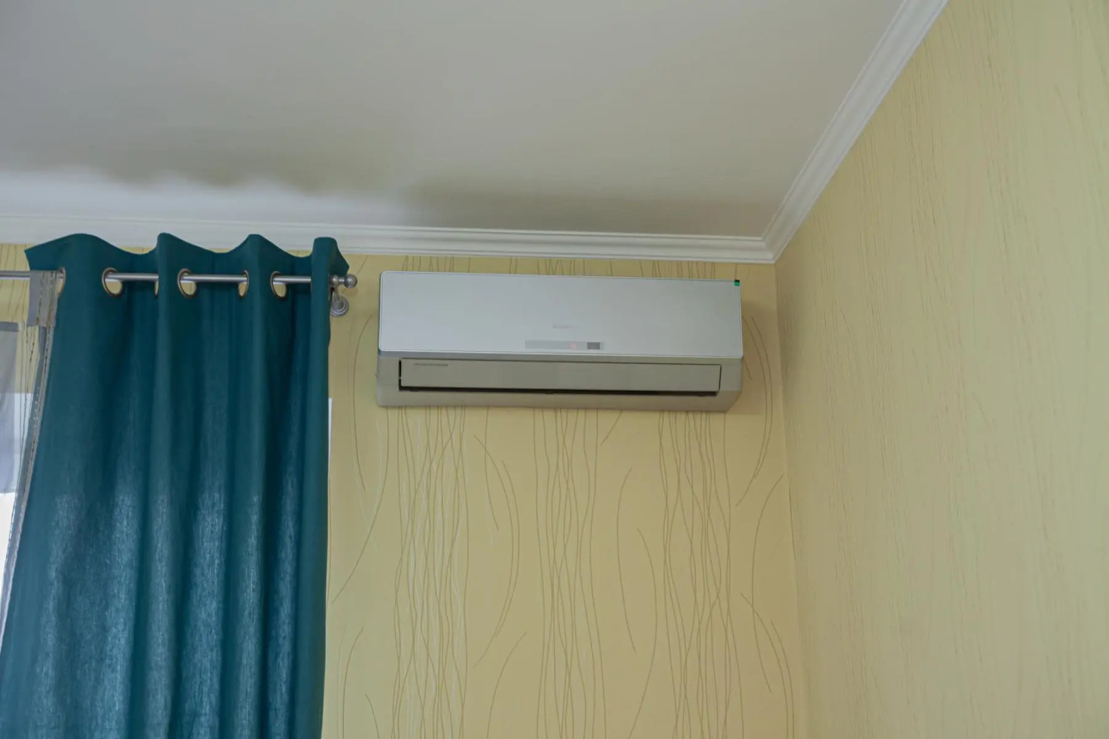 Апартаменты однокомнатные (137) Серебровская 91