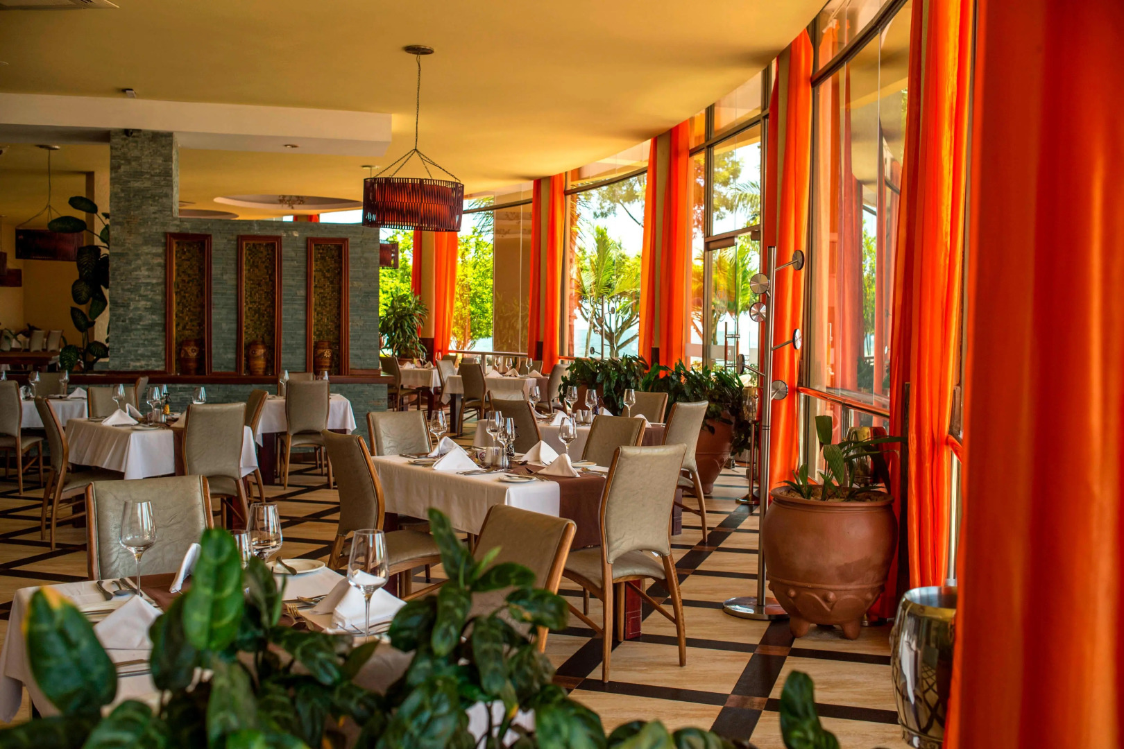 Отель Protea Hotel by Marriott Entebbe